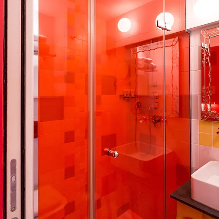 Crayon מלון פריז