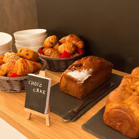 Crayon 3* باريس