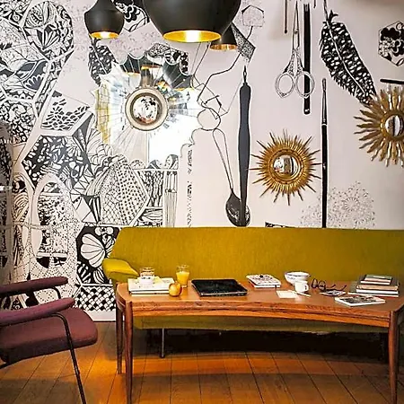 Hotel Crayon 3*