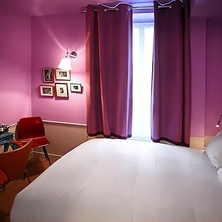 Ξενοδοχείο Crayon 3*