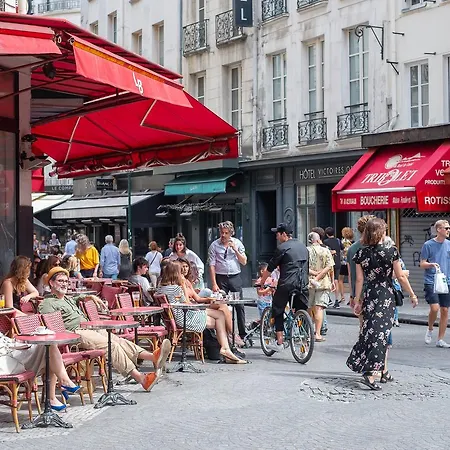 Crayon 3* Paris