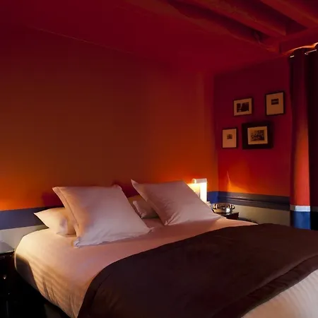 Hotel Crayon 3*