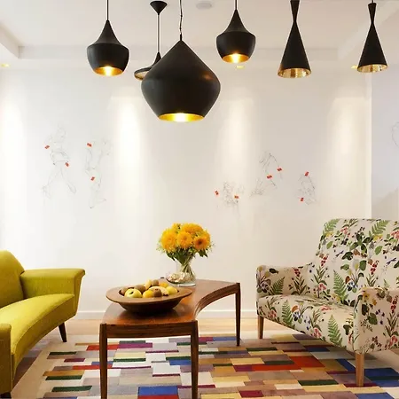 فندق Crayon باريس