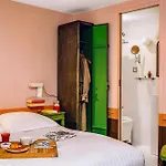 Hotel Crayon Paris