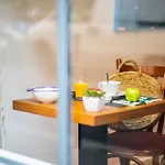 Crayon Hotel Paris