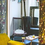 Hotel Crayon 3*