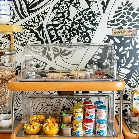 Crayon 3* Παρίσι