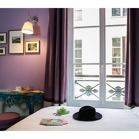 Hotel Crayon By Elegancia 3*