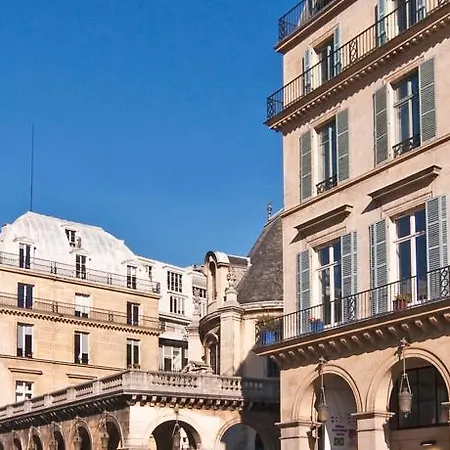 Crayon Ξενοδοχείο